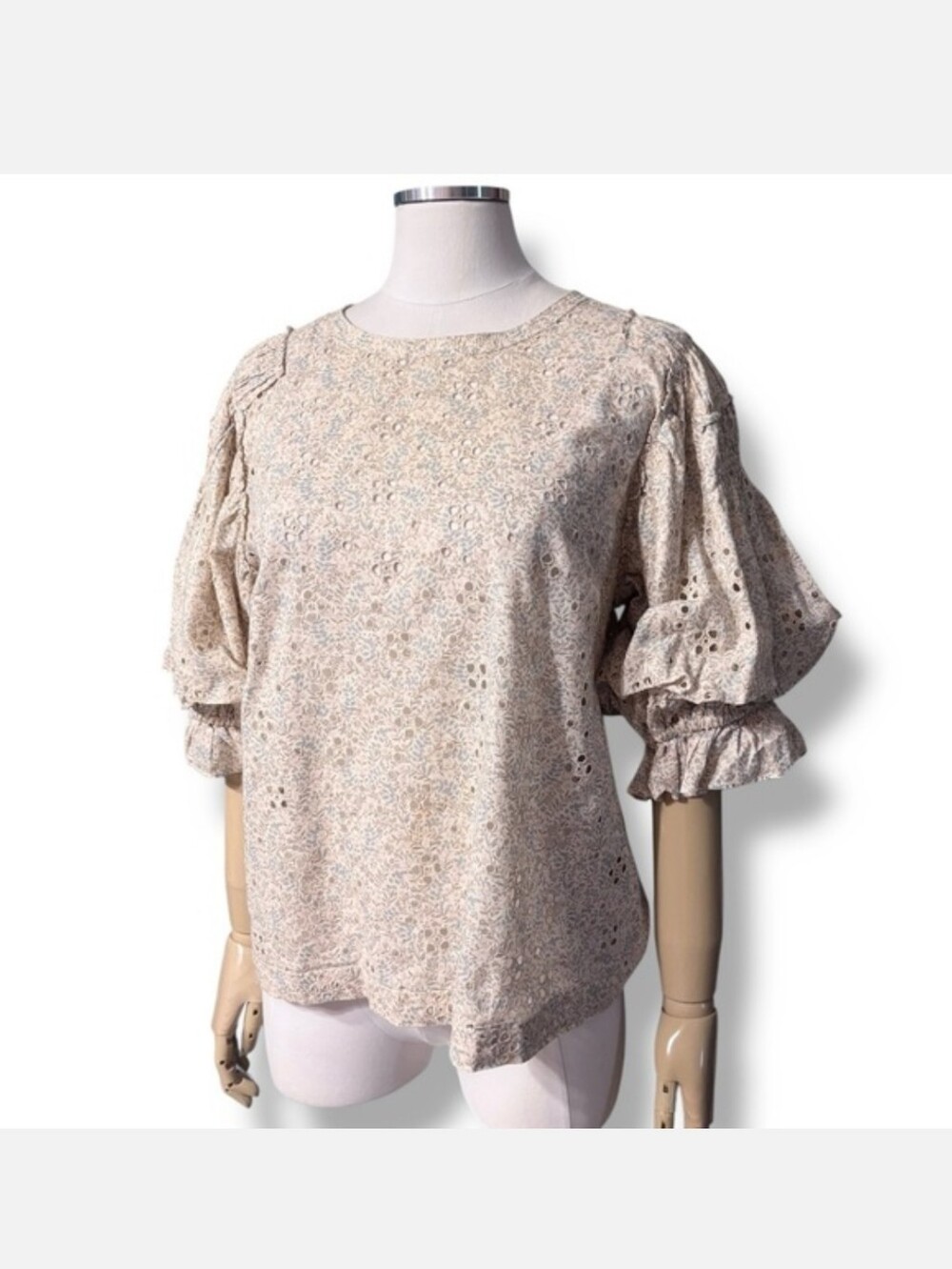 MARC BY MARC JACOBS floral eyelet lace top